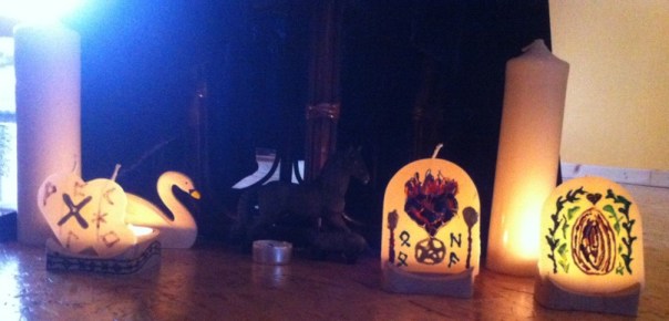 Diese Helslichter wurden angefertigt und leuchteten den Weg.