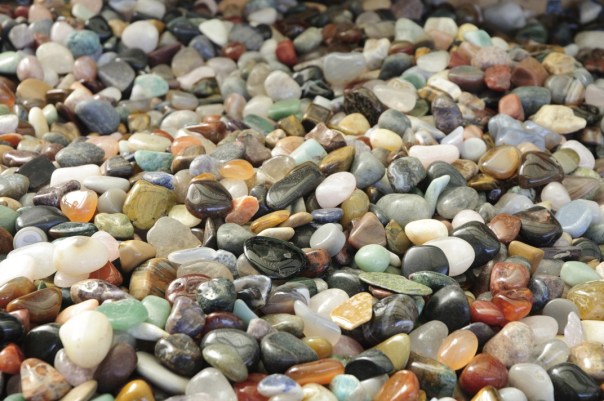 Stellt Euch einen Ort vor, an dem es so viele Steine gibt, dass man in ihnen Baden könnte! Foto: Thanis Voyant