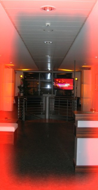 Diese Treppe brachte uns in die Gänge, die zum Aufnahmestudio führte.