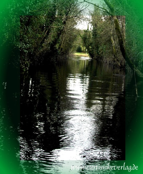 Darauf freue ich mich in jedem Jahr von Neuem: verzauberte Fluss-Landschaften, nur mit dem Boot erreichbar.