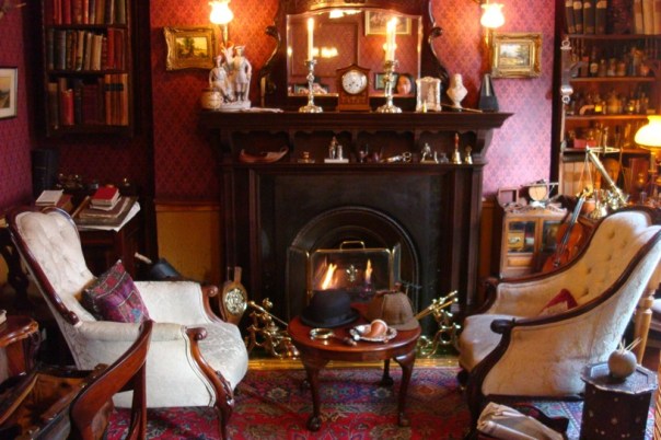 Vollgestopft, aber urgemütlich: Wohnzimmer in der Baker Stret 221 b