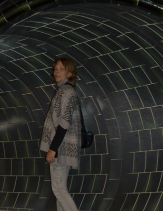 Meine Schwester besichtige zwischendurch einige Bereiche der Ministeriumsabteilung.